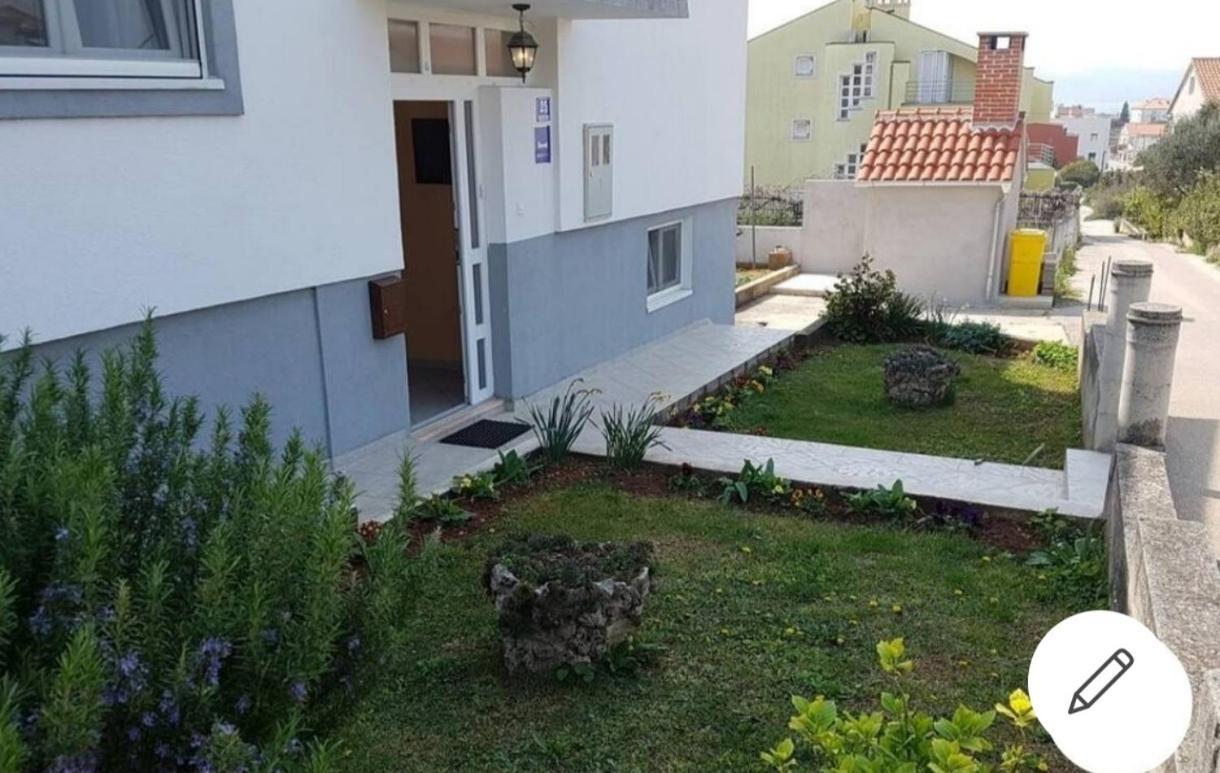 Iva'S Cosy Apartment, Sea View And Free Parking Ζαντάρ Εξωτερικό φωτογραφία